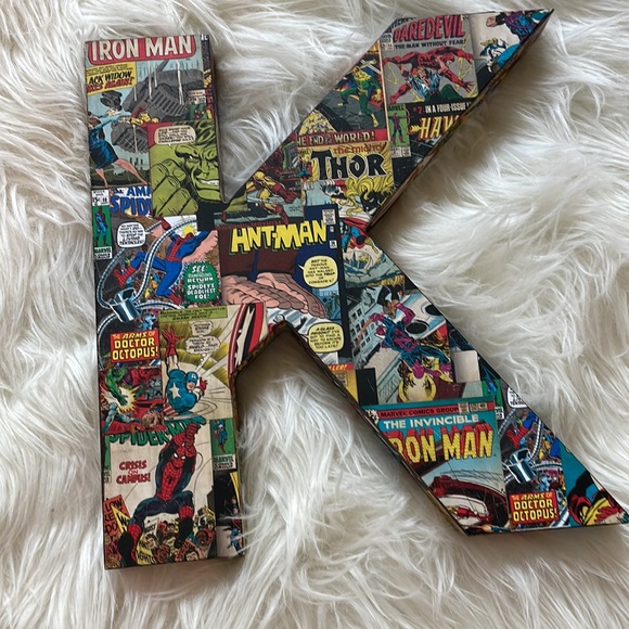 Marvel and DC Letters Wall Art/Decor Letters E,A,K,R - Picture 4 of 16